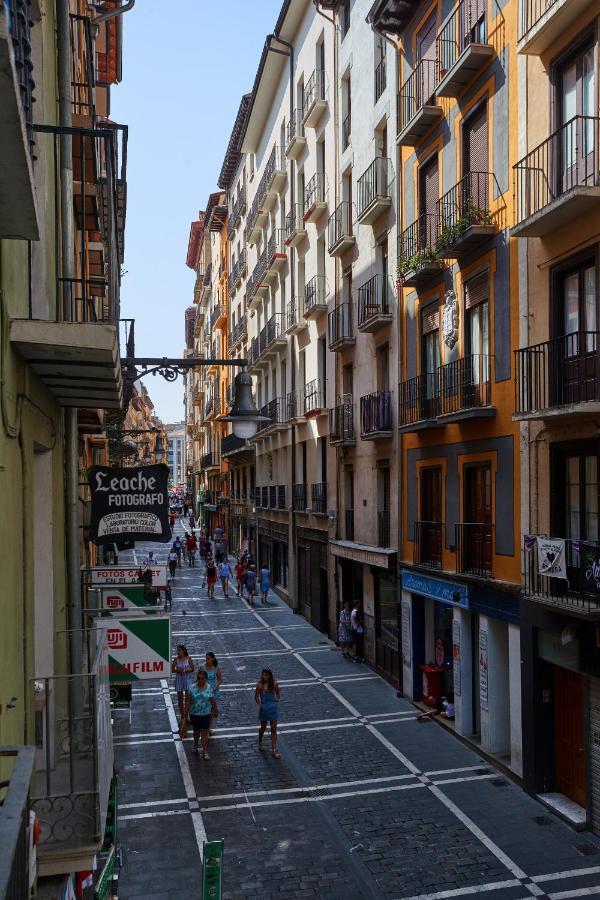 Appartamento Tuapartamento Centro Estafeta Deluxe Pamplona Esterno foto