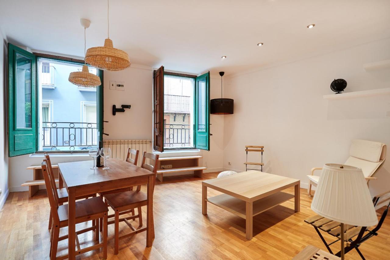 Appartamento Tuapartamento Centro Estafeta Deluxe Pamplona Esterno foto