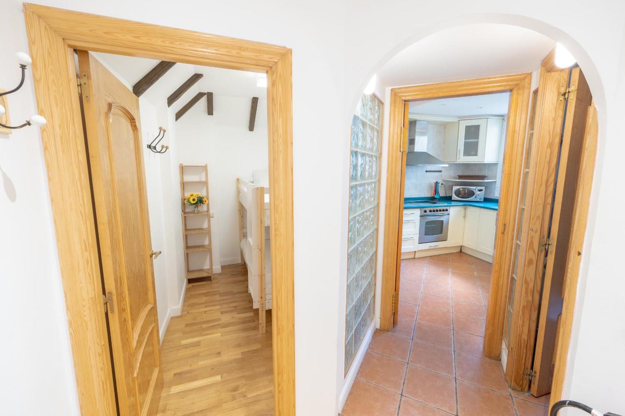 Appartamento Tuapartamento Centro Estafeta Deluxe Pamplona Esterno foto