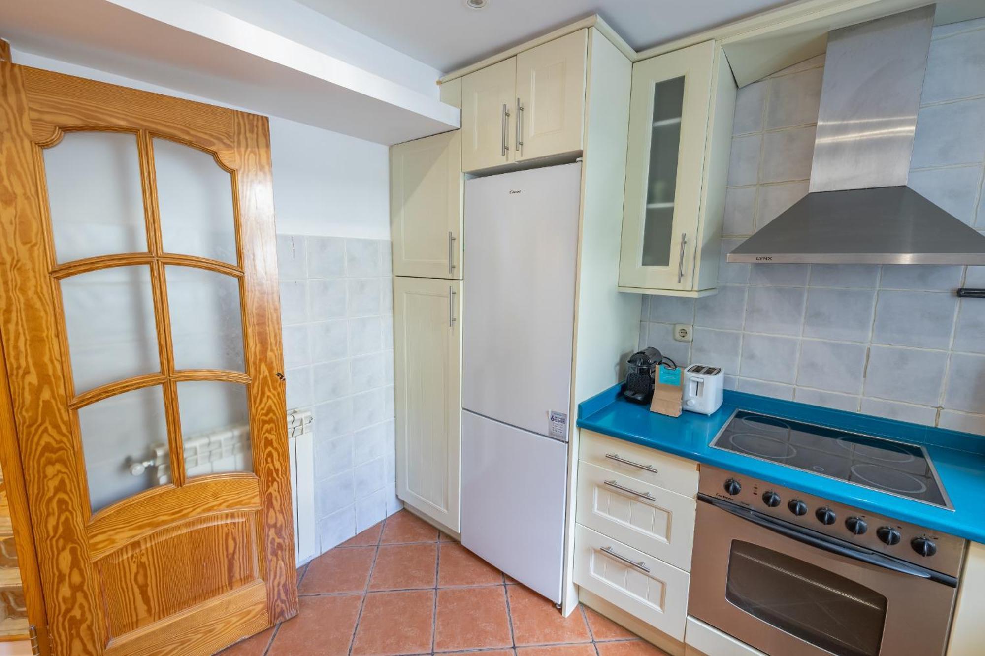 Appartamento Tuapartamento Centro Estafeta Deluxe Pamplona Esterno foto
