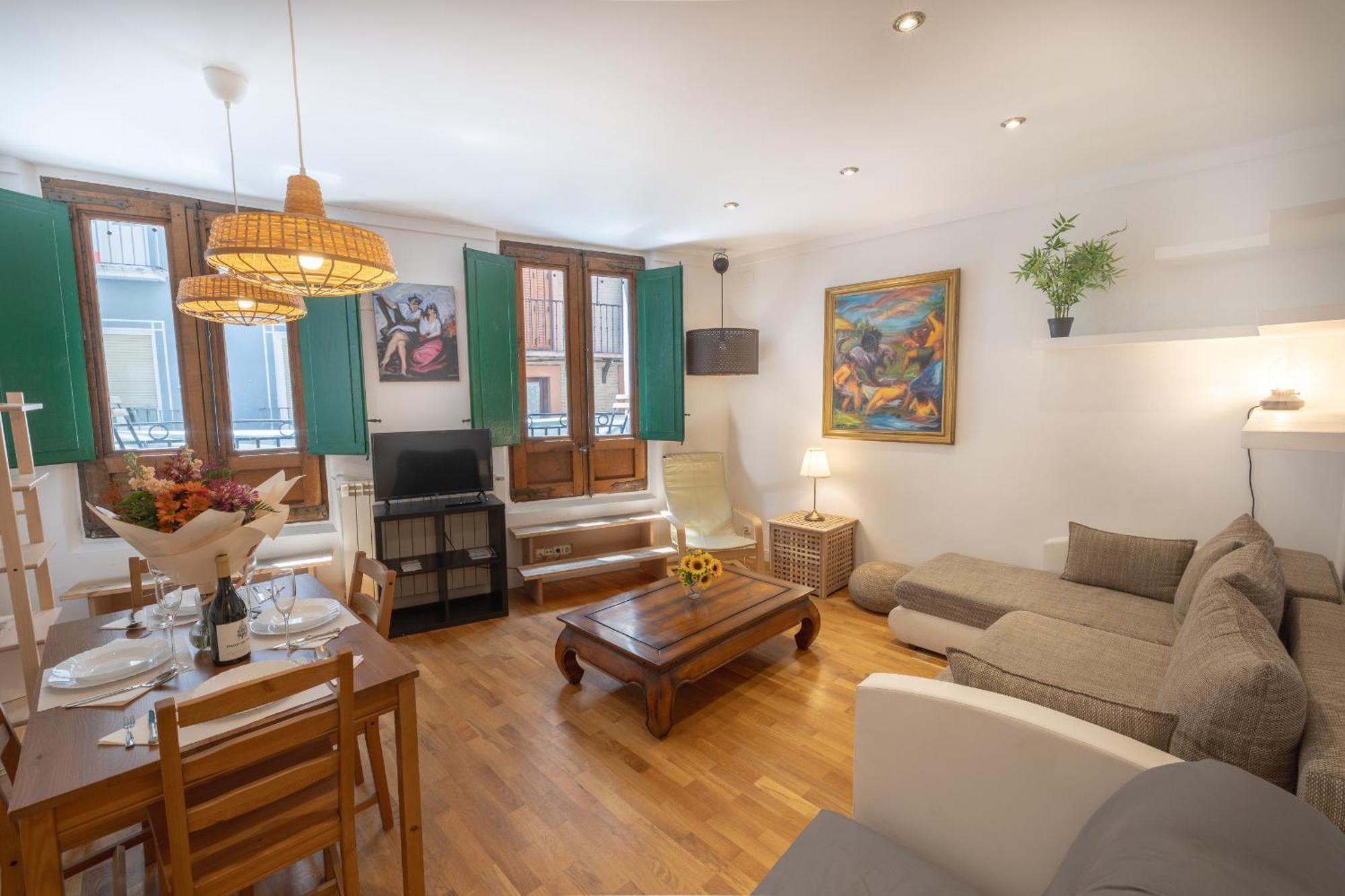Appartamento Tuapartamento Centro Estafeta Deluxe Pamplona Esterno foto
